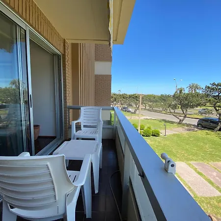 Apartamento En , Pda 17 De Playa Mansa